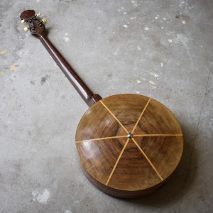 Vintage-30s-4-string-banjo-instrument-luthier-western-bar-man-cave-cabin-lodge-ranch-decor-travel-bag (6)