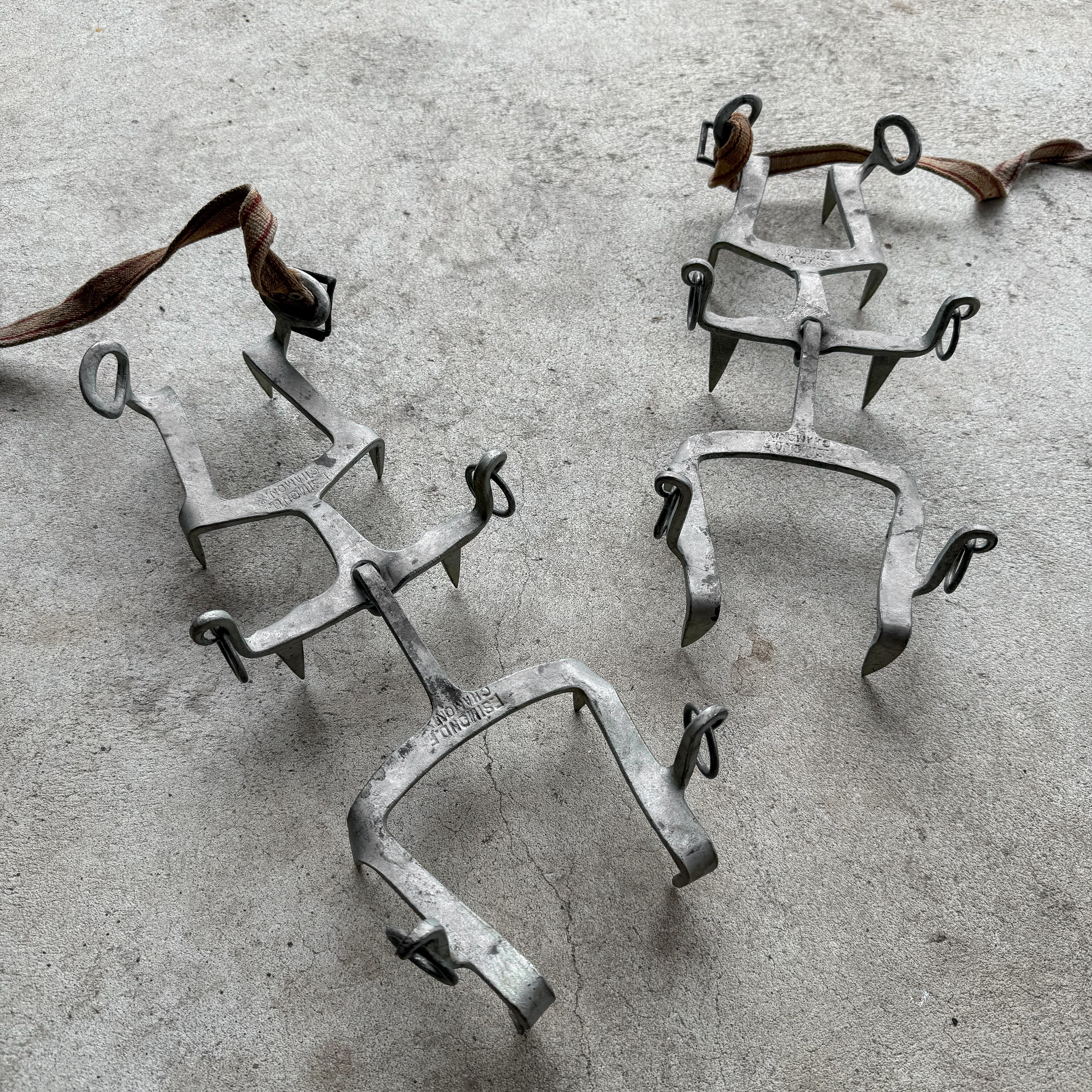 antique-vintage-30s-1930s-french-simond-chamonix-alpinism-climbing-mountaineering-crampons-cleats-gear-decor-collection-gift (2) Antique Vintage 30s 1930s French Simond Chamonix Climbing Alpinism Crampons Cleats Gear Decor Collection